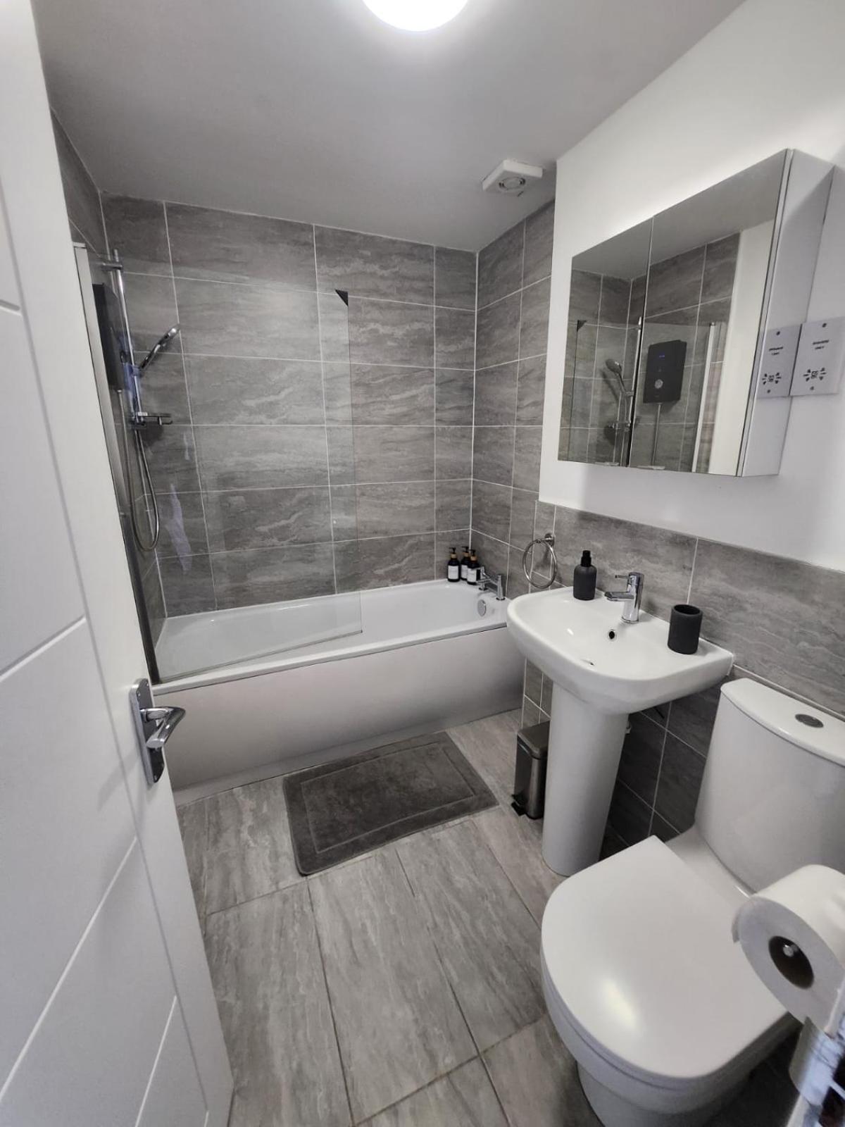 Bright & Stylish Apartment دندي المظهر الخارجي الصورة